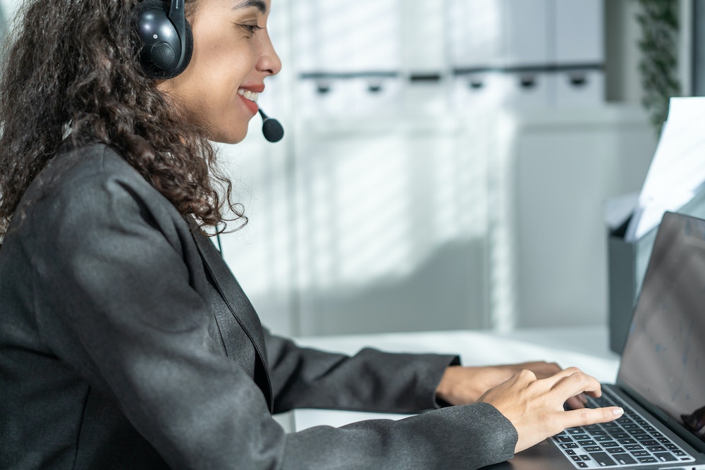Serveur vocal interactif : Comment il crée de la valeur pour les entreprises